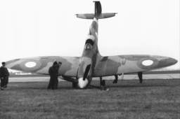 Supermarine Spitfire H.F.Mk.IXE , common occurence in the grass.jpg